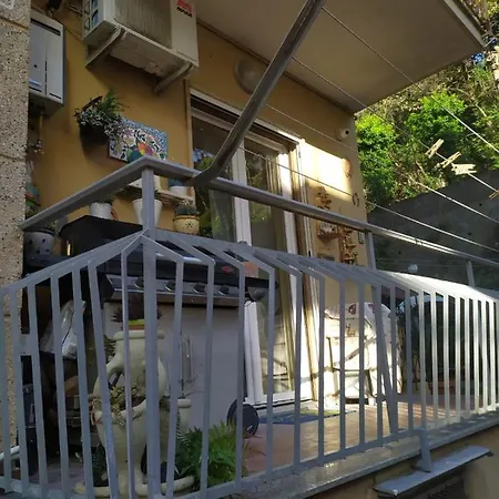 Oparavisegenova Apartmán *
